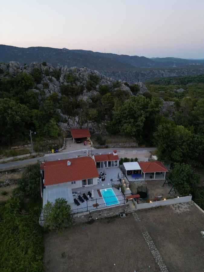 Villa Zrinka **** Svinisce المظهر الخارجي الصورة
