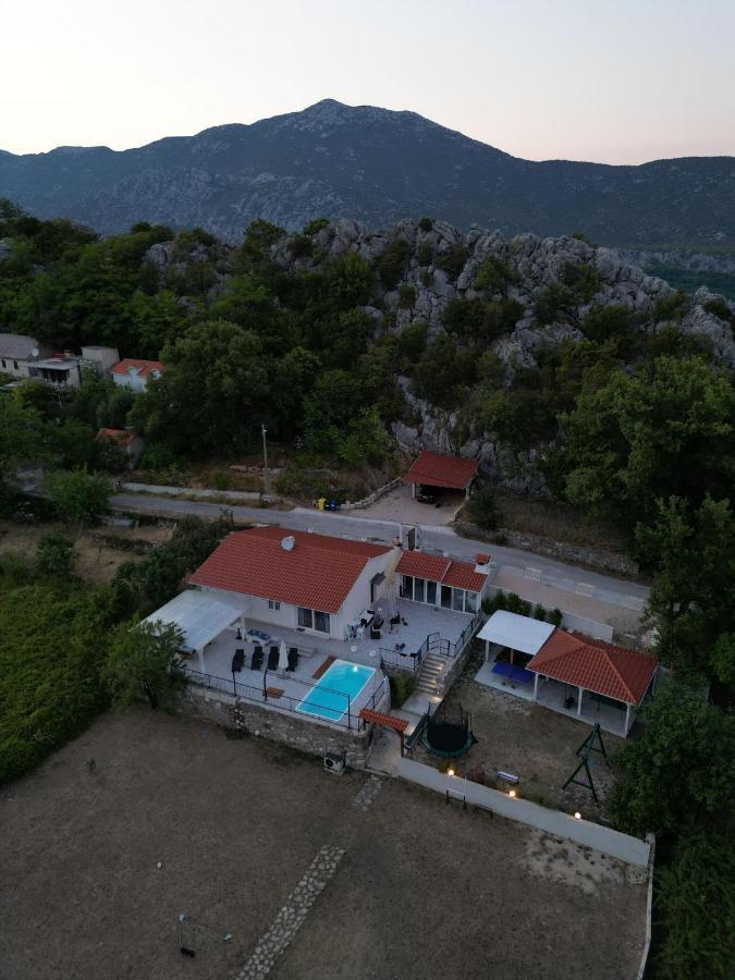 Villa Zrinka **** Svinisce المظهر الخارجي الصورة
